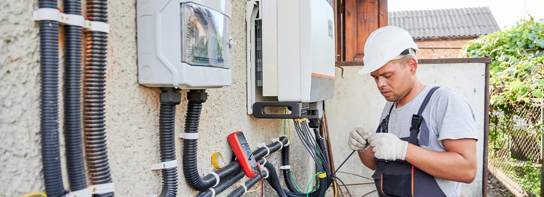 Key Considerations When Selecting a Combiner Box Key Considerations When Selecting a Combiner Box